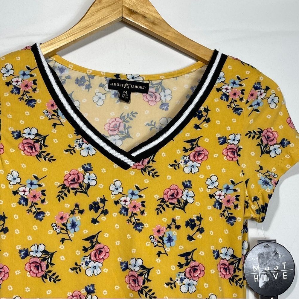 Almost Famous Yellow Floral Top - Picture 5 of 9